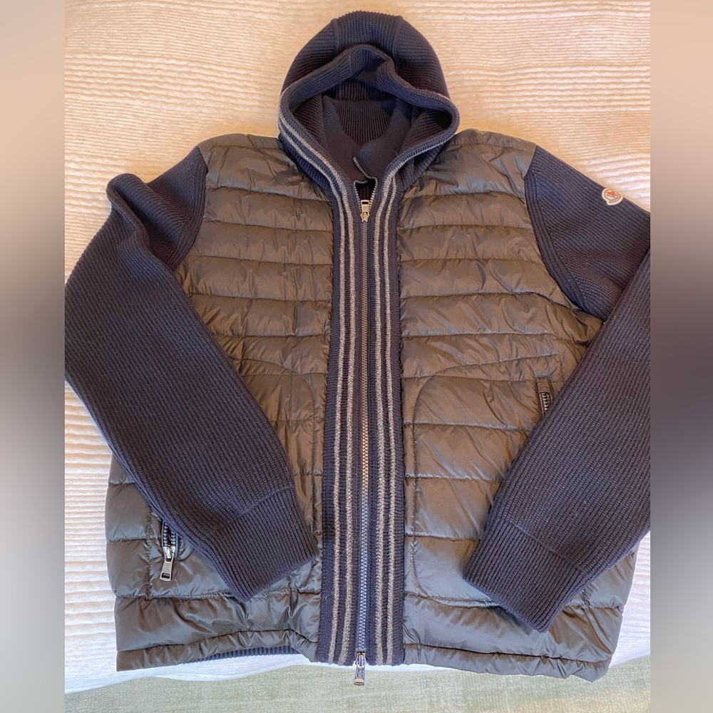 New men’s MONCLER quilted XXL navy
